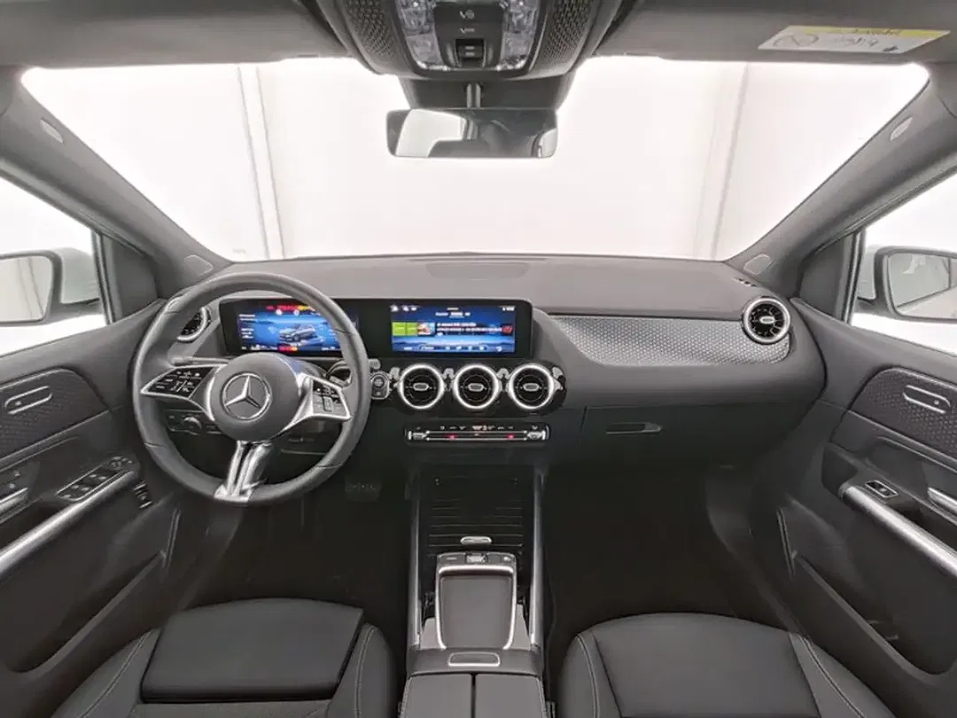 Mercedes-Benz B 180 - Thumbnail 8