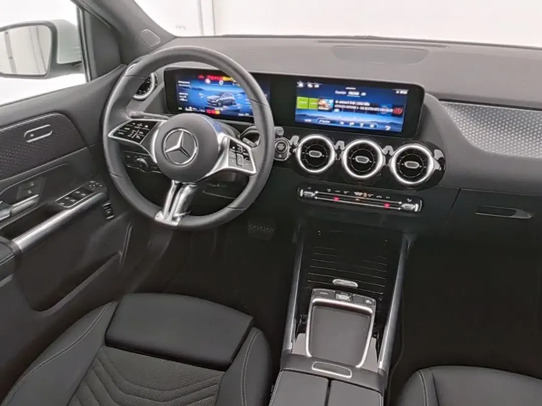 Mercedes-Benz B 180 - Thumbnail 9