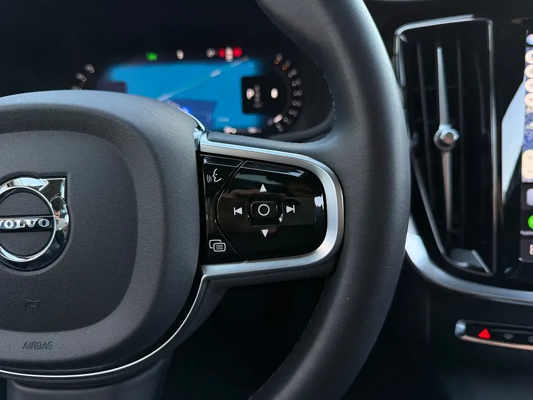 Volvo S60 Plus Dark - foto 15