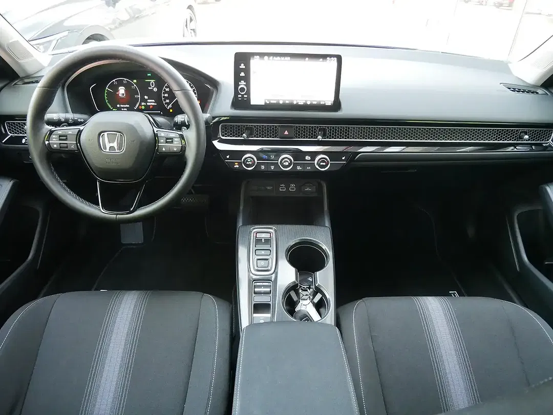 Honda Civic e:HEV Elegance - Thumbnail 11