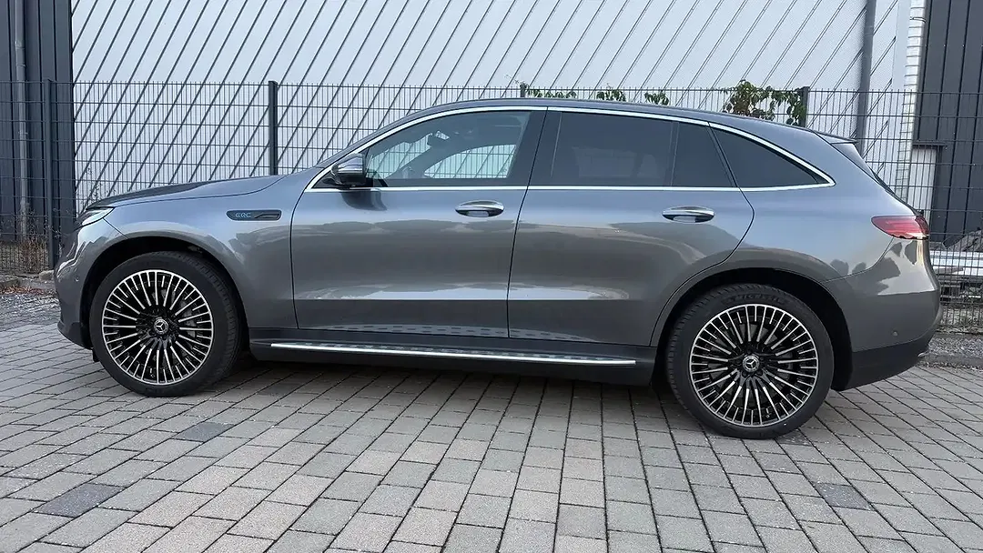 Mercedes-Benz EQC 400 4MATIC AMG Line - Thumbnail 5