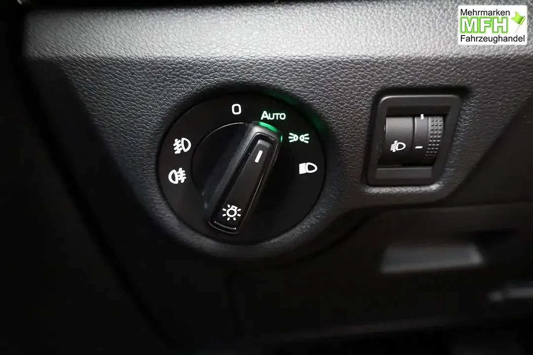 Skoda Kamiq 1.5 TSI DSG Selection - Thumbnail 7