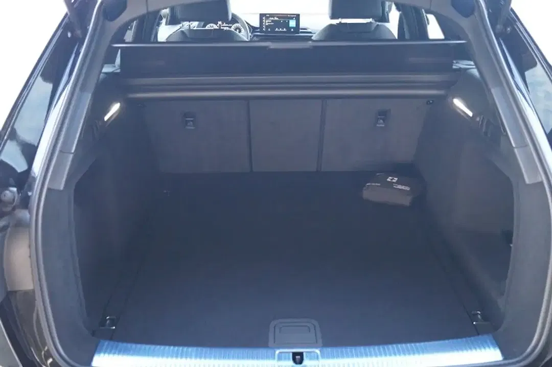 Audi A4 Avant S line - Thumbnail 15