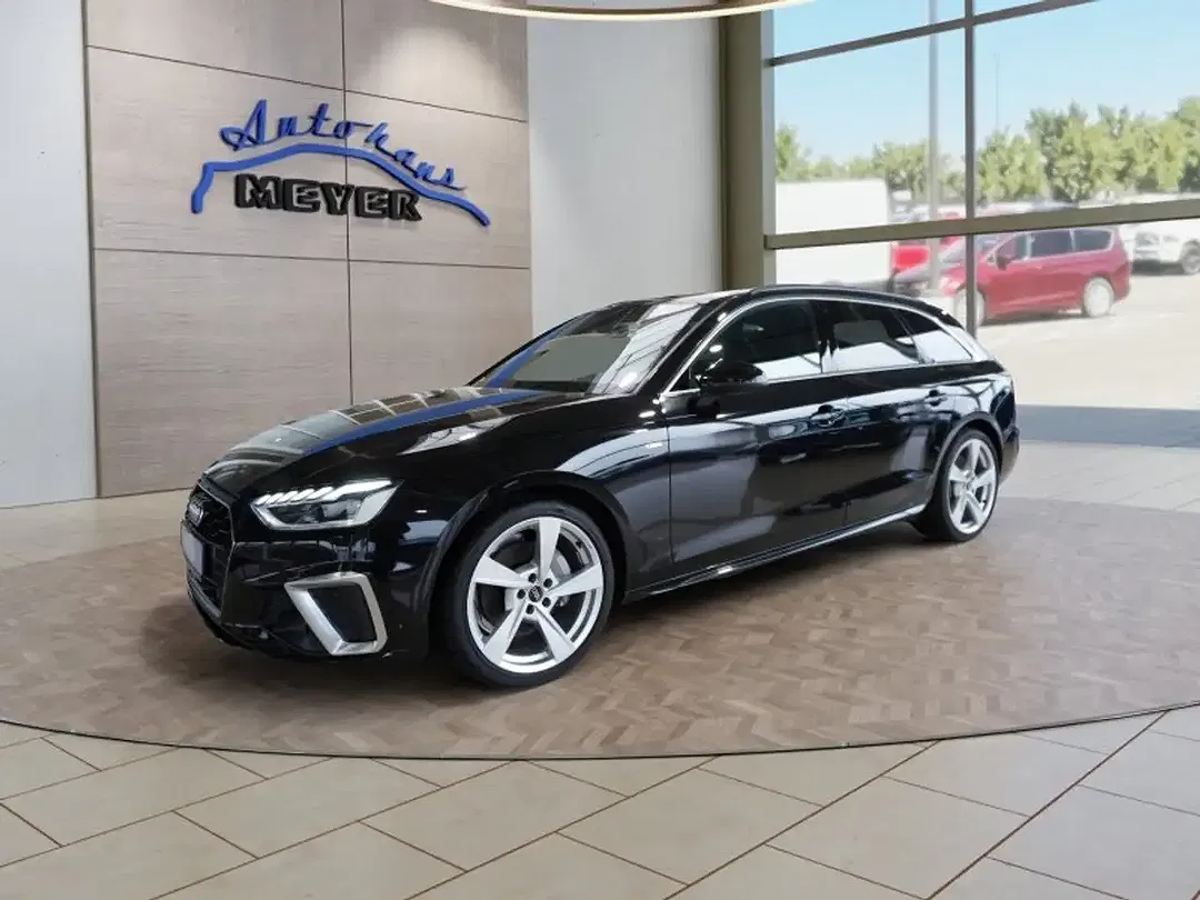 Audi A4 Avant S line - Thumbnail 2