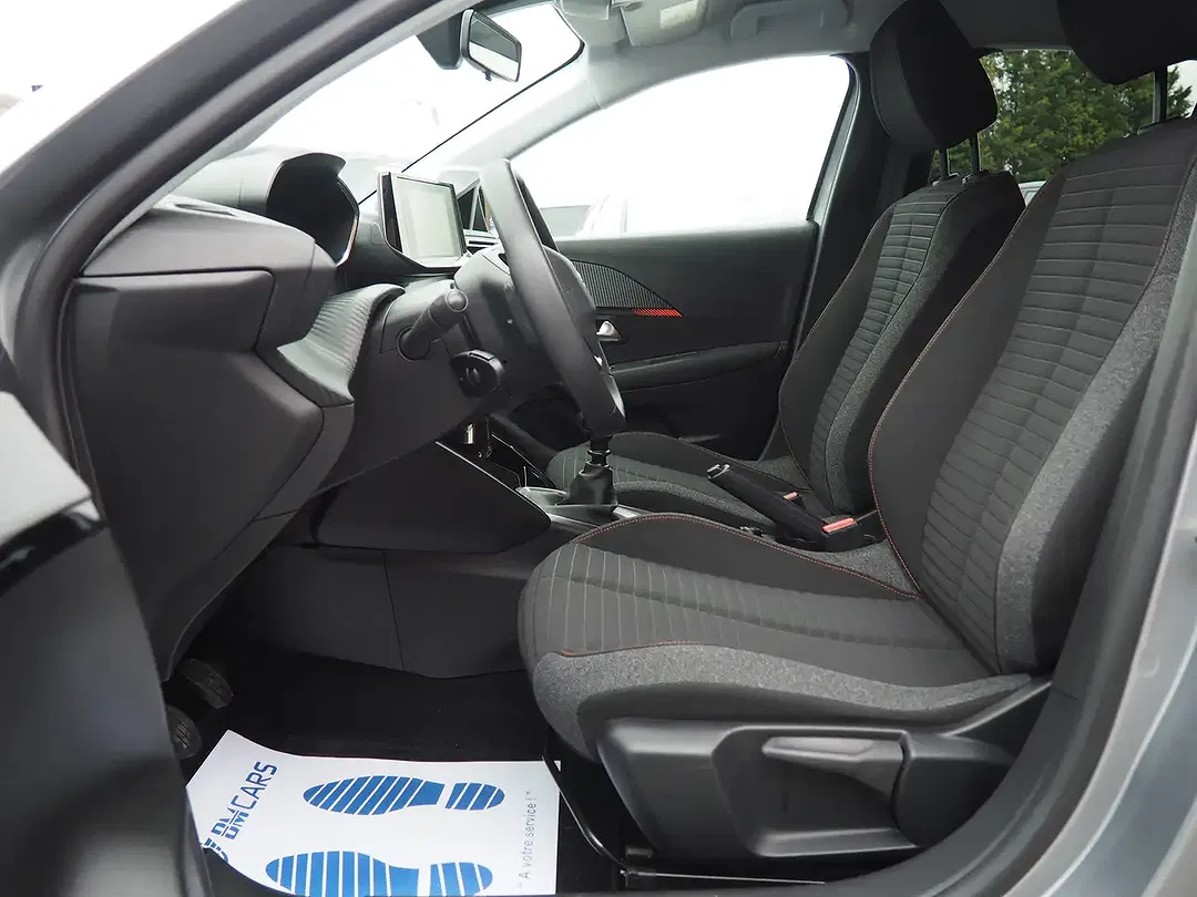 Peugeot 208 PureTech - Thumbnail 13