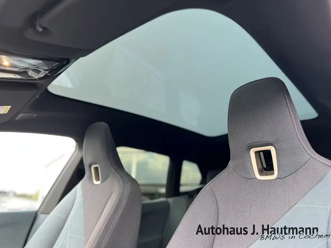 BMW iX xDrive - Thumbnail 11
