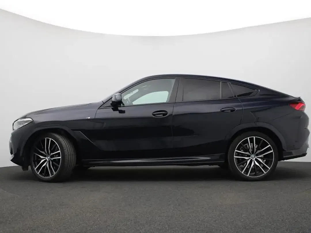 BMW X6 M Sport - foto 2