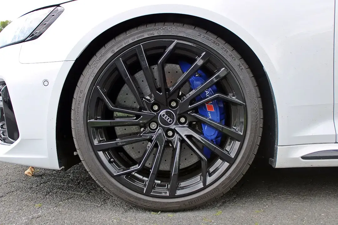 Audi RS4 TFSI quattro Avant - Thumbnail 5