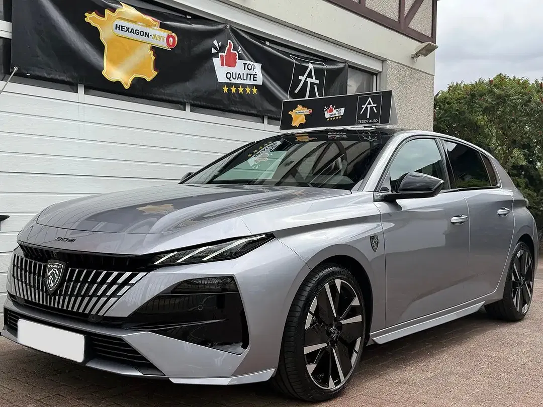 Peugeot 308 145 Hybrid - foto 2