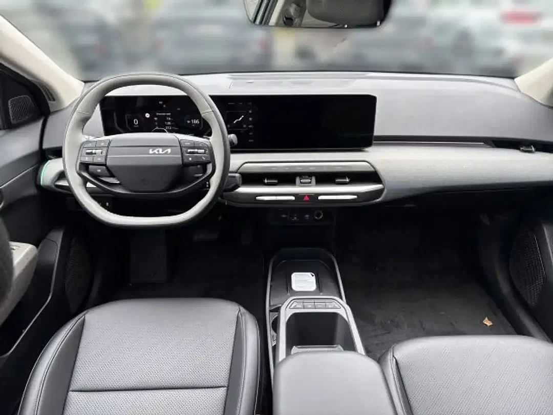 Kia EV4 Earth - Thumbnail 18