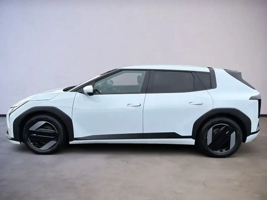 Kia EV4 Earth - Thumbnail 7