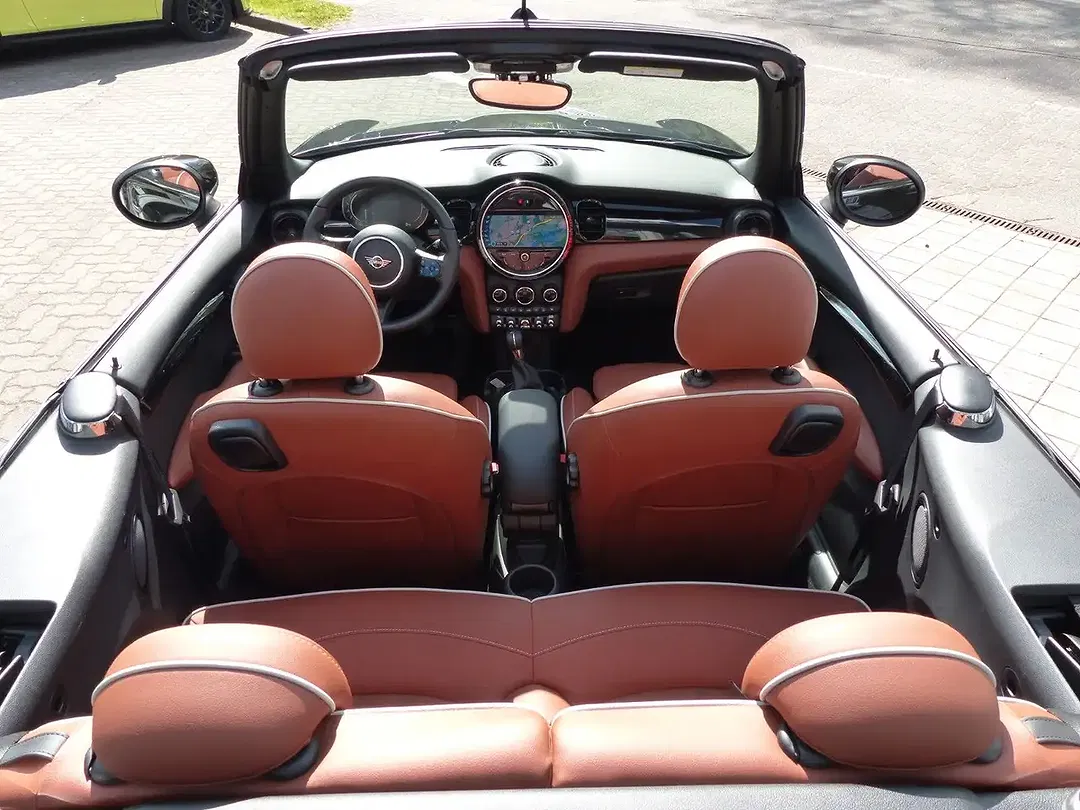 MINI One Cabrio Classic Trim - Thumbnail 14