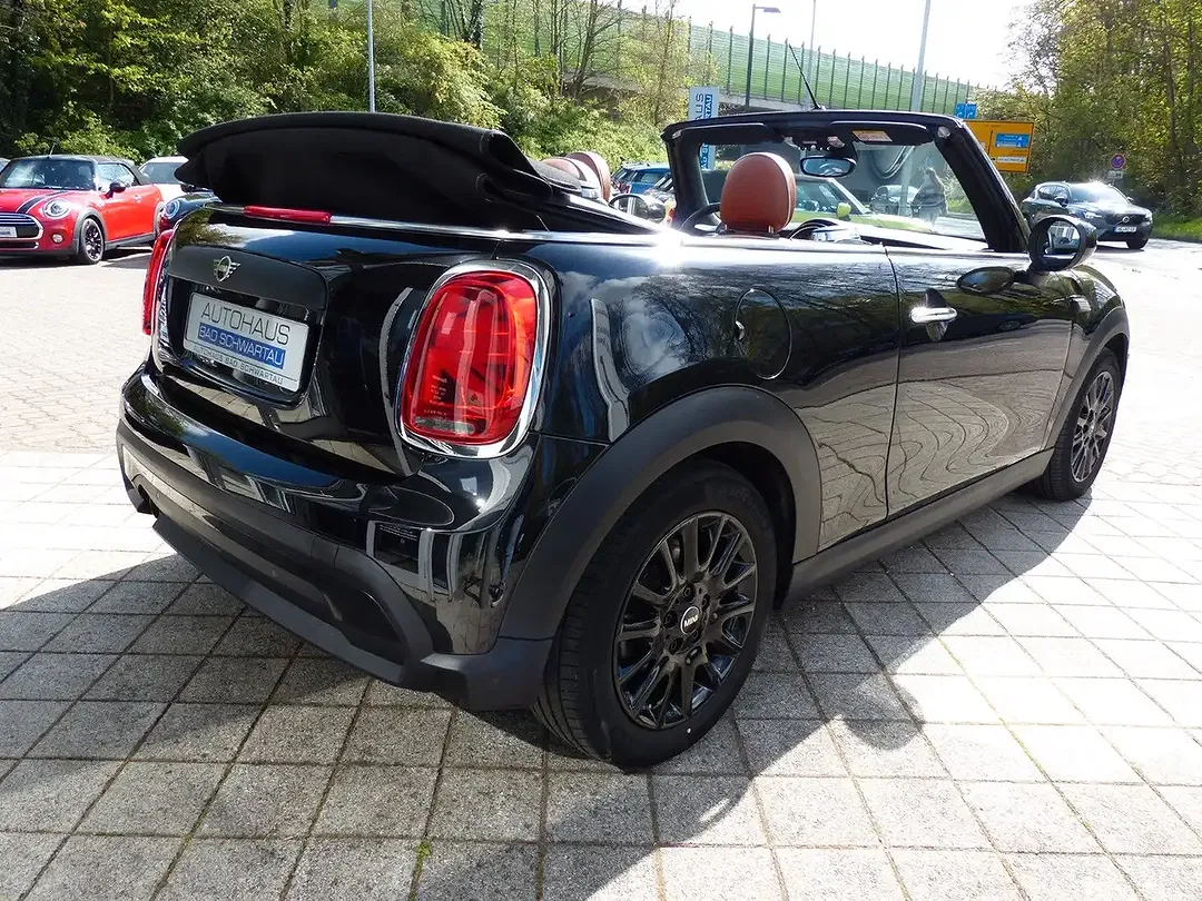 MINI One Cabrio Classic Trim - Thumbnail 9