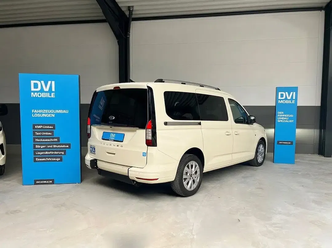 Ford Tourneo Connect Titanium - foto 2
