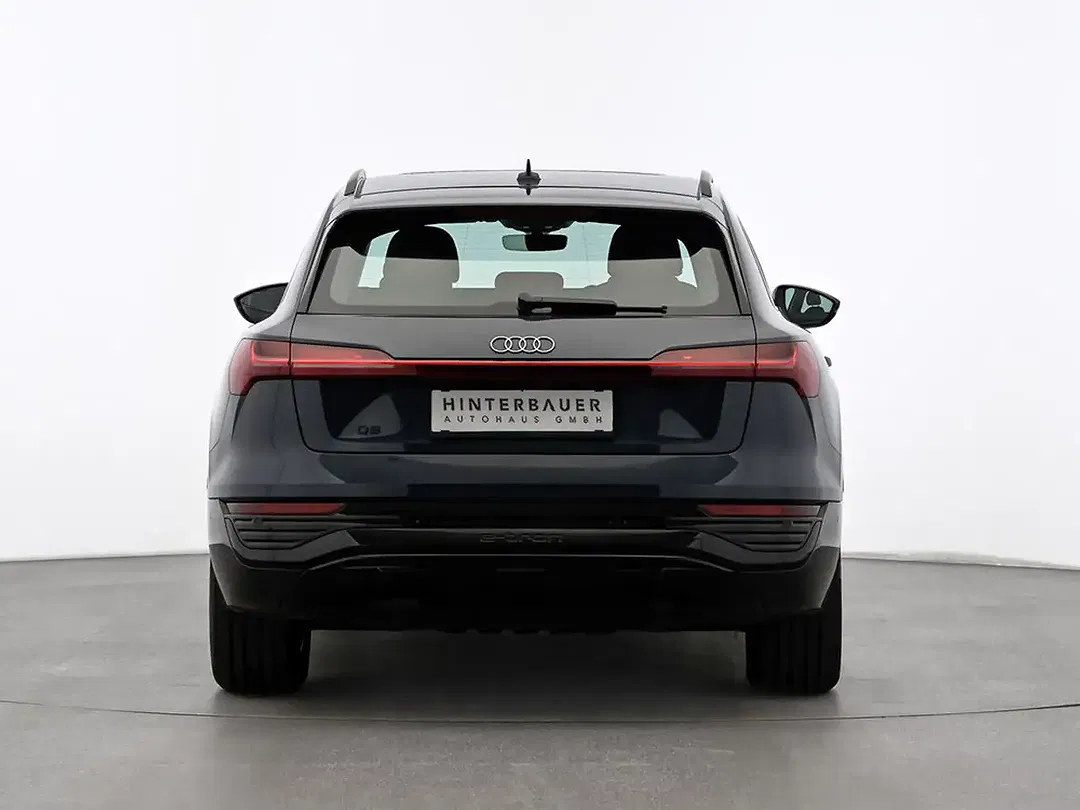 Audi Q8 e-tron 55 quattro - Thumbnail 5