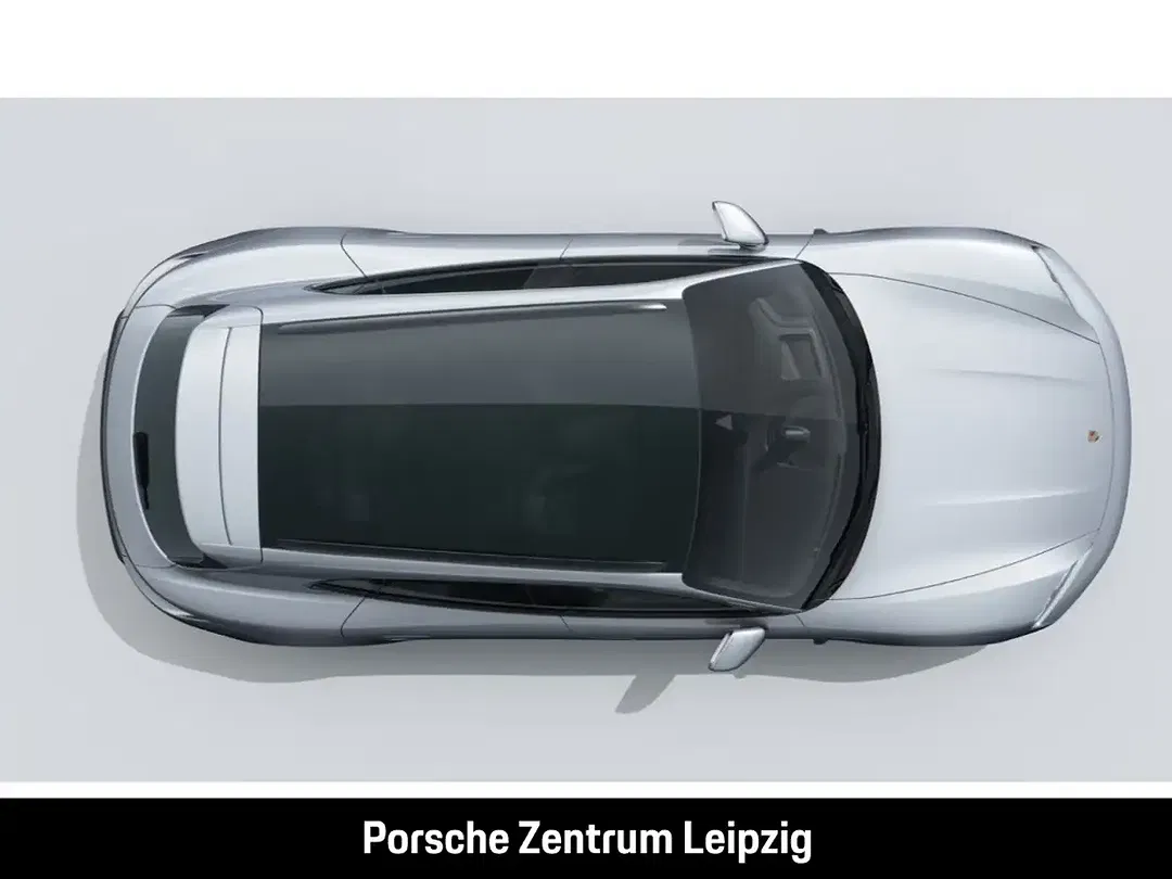 Porsche Taycan GTS Sport Turismo - Thumbnail 5