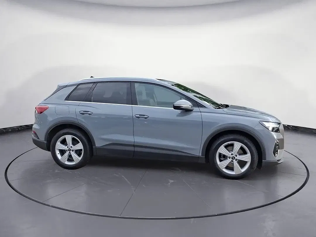 Audi Q4 e-tron 35 - Thumbnail 5