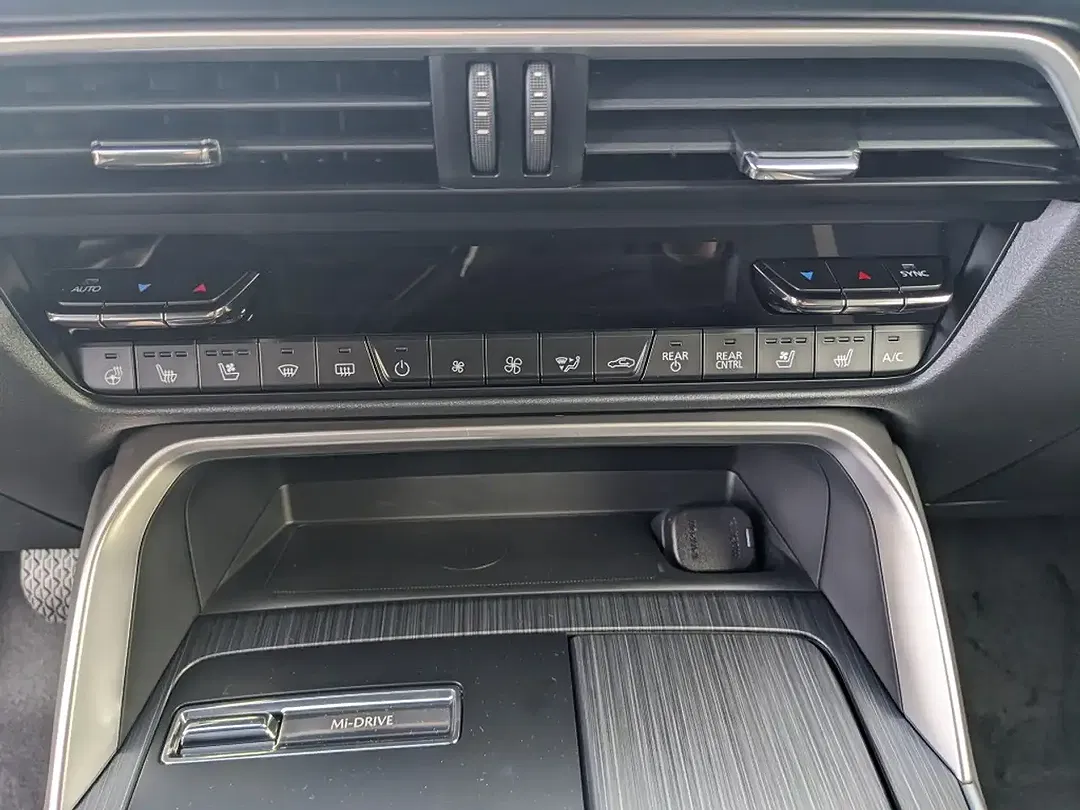 Mazda CX-80 2.5 AWD PHEV Homura Plus - Thumbnail 13