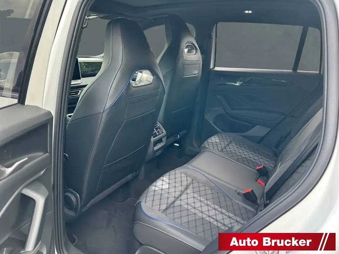 Volkswagen Tiguan 2.0 TDI 4Motion 4x4 R-Line - Thumbnail 6