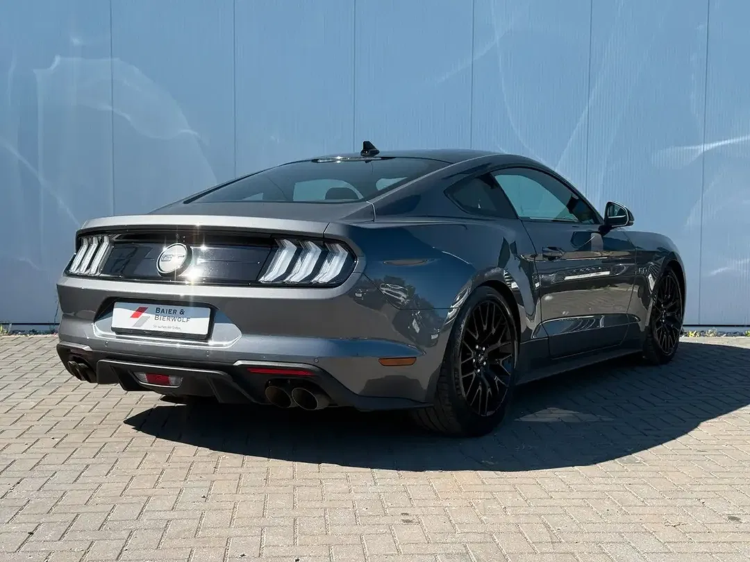 Ford Mustang 5.0 GT - Thumbnail 4