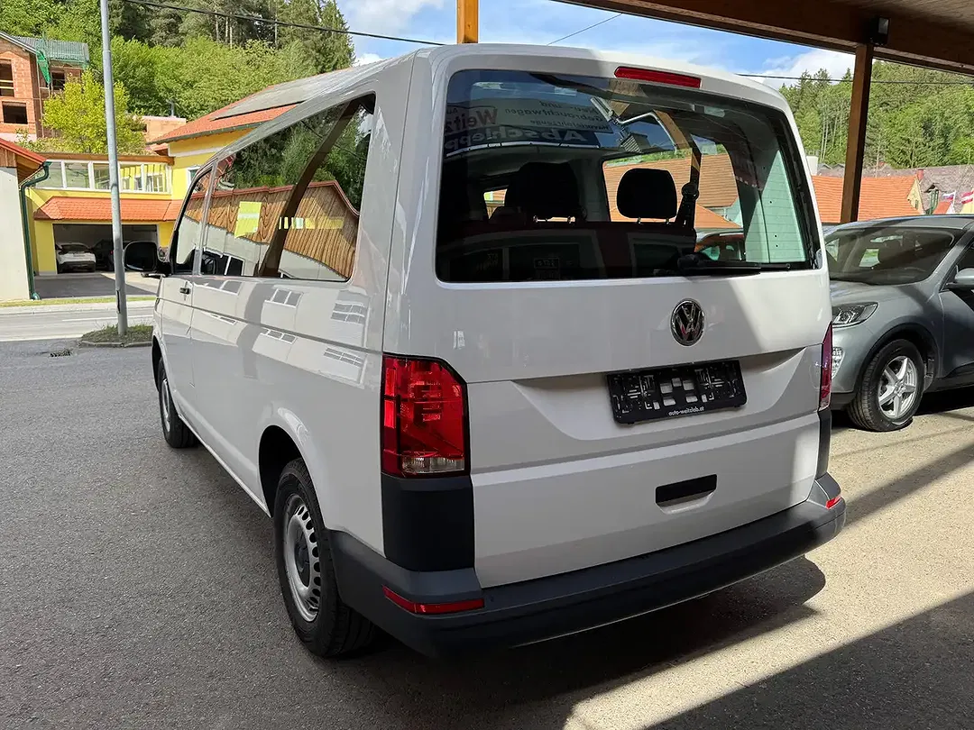Volkswagen T6.1 Kombi 2.0 TDI - Thumbnail 4