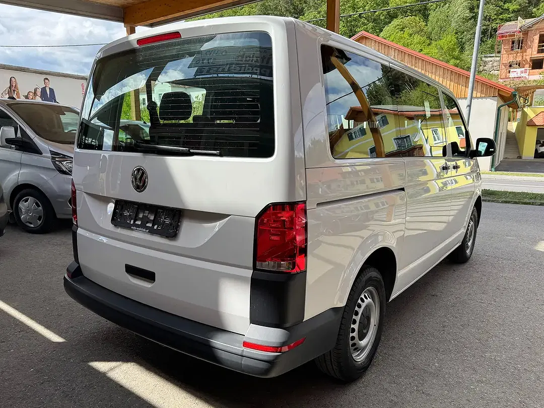 Volkswagen T6.1 Kombi 2.0 TDI - Thumbnail 6