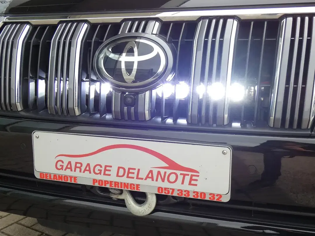 Toyota Land Cruiser Style - Thumbnail 4