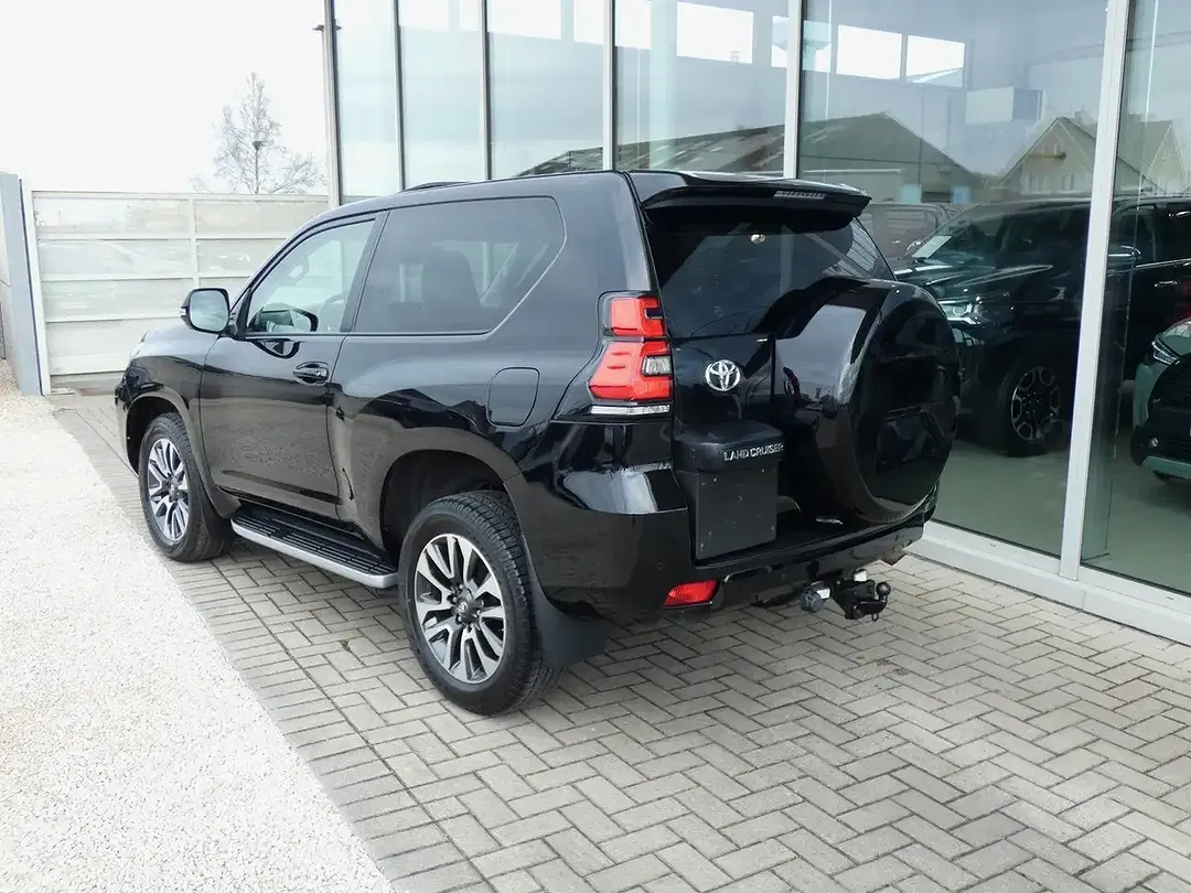 Toyota Land Cruiser Style - Thumbnail 8