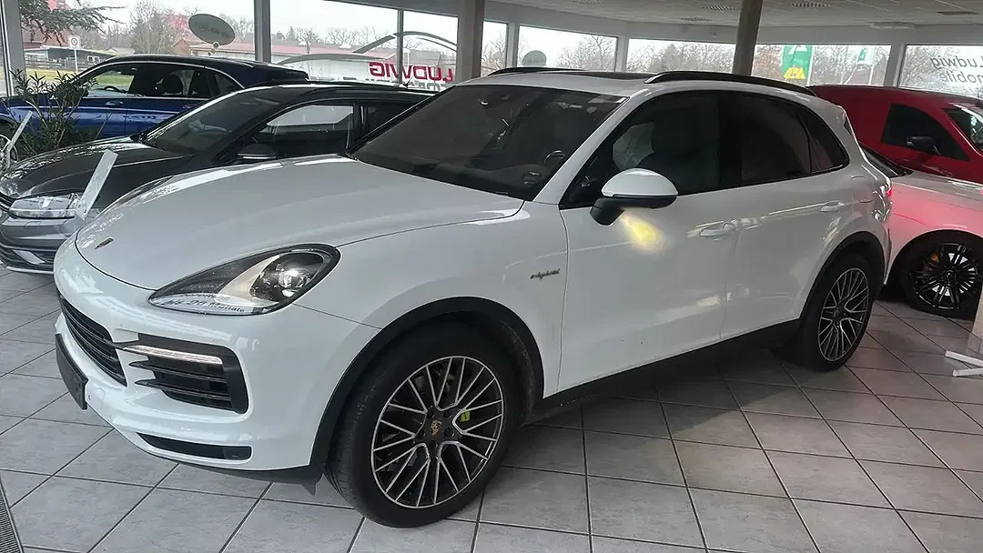 Porsche Cayenne E-Hybrid - foto 2