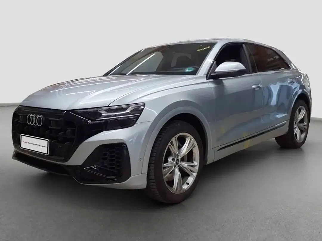 Audi Q8 TFSI e tiptronic quattro S line - foto 1