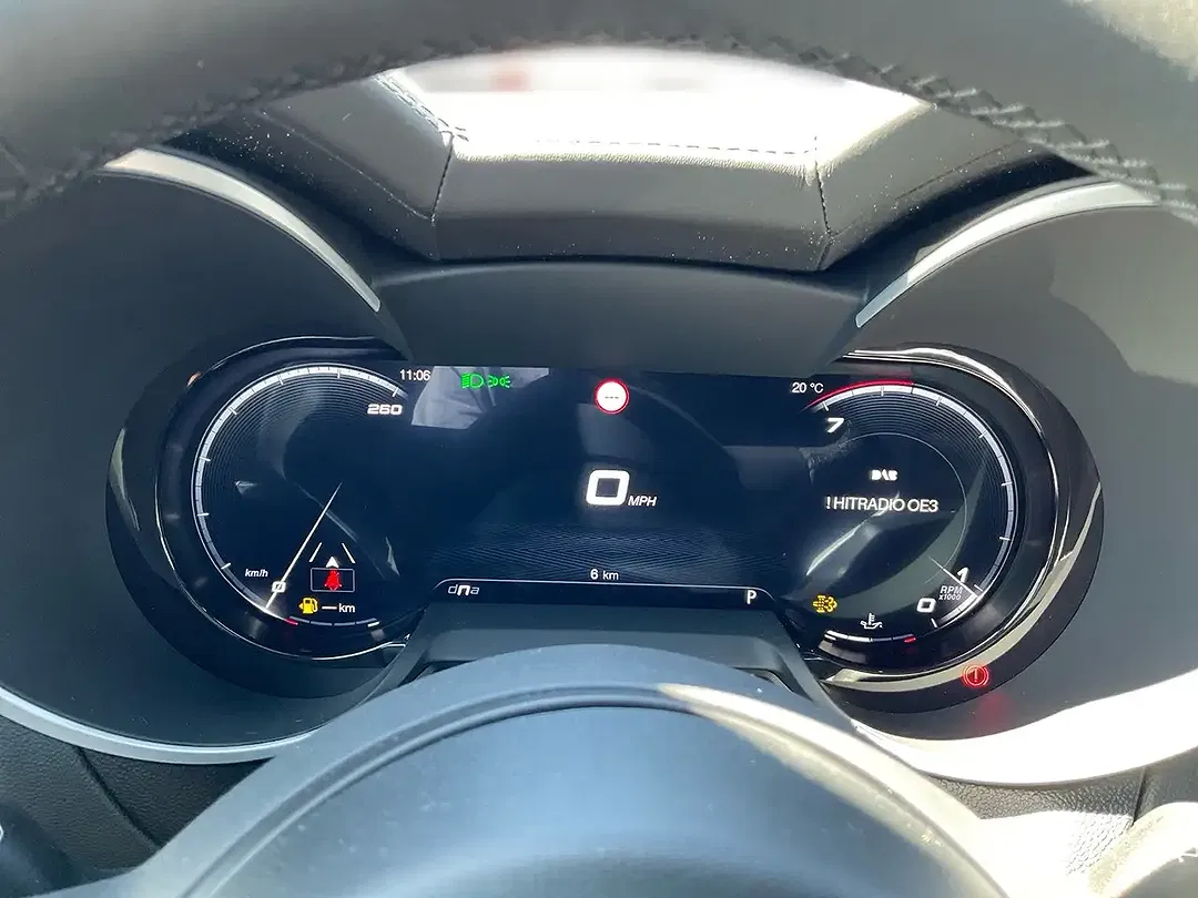 Alfa Romeo Stelvio 2.0 16V Turbo AUT Q4 Veloce - Thumbnail 5