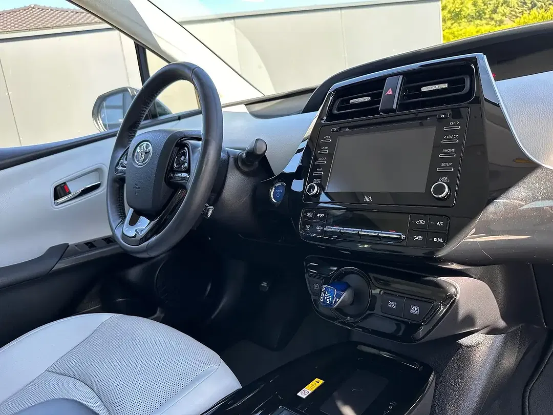 Toyota Prius Executive - foto 15