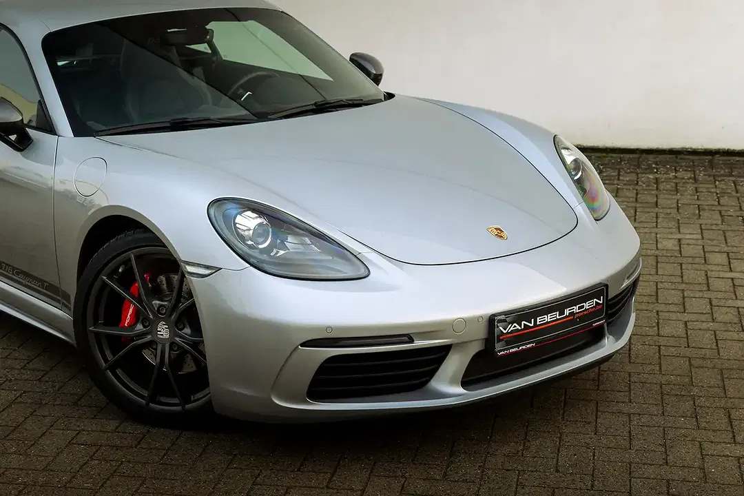 Porsche Cayman - Thumbnail 13