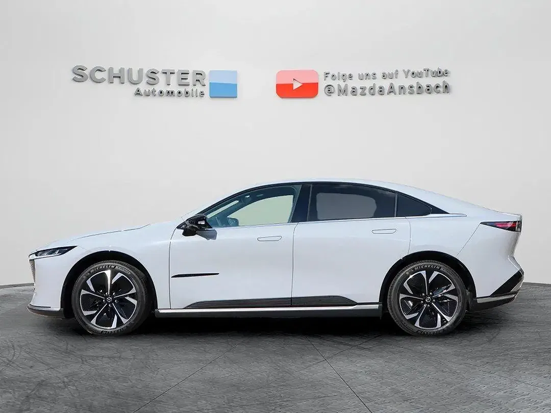 Mazda 6e Takumi - foto 2