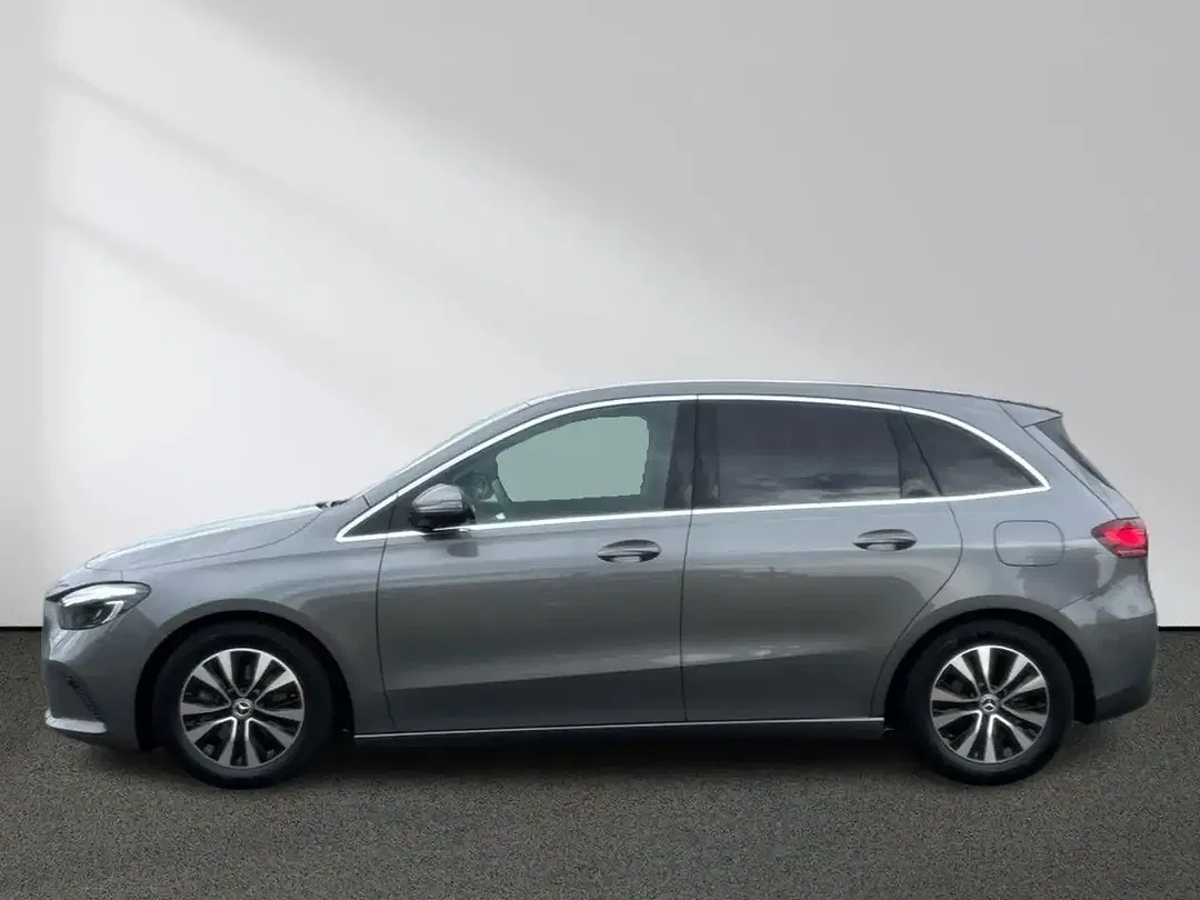 Mercedes-Benz B 200 - Thumbnail 2