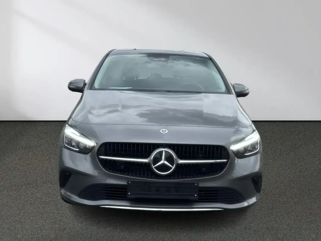 Mercedes-Benz B 200 - Thumbnail 4