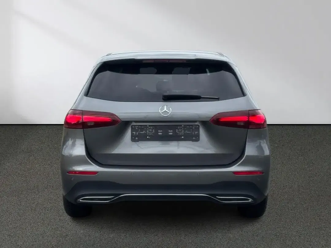 Mercedes-Benz B 200 - Thumbnail 5