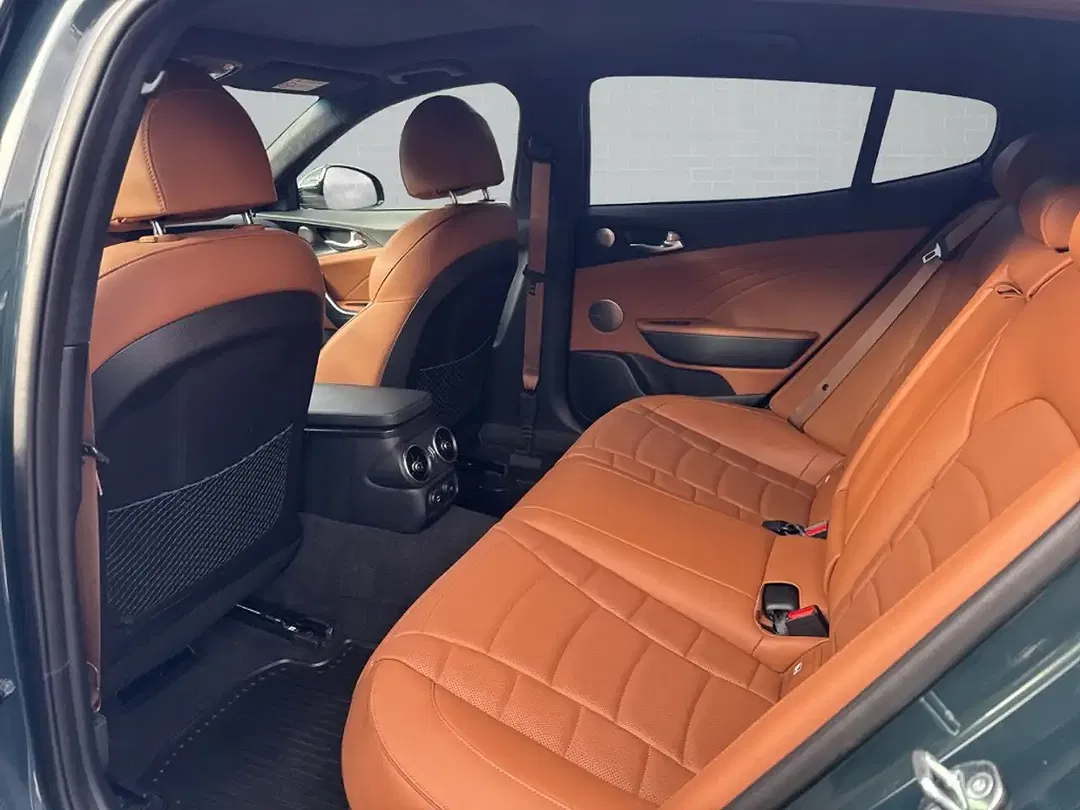 Kia Stinger 3.3 T-GDI AWD Edition - Thumbnail 14