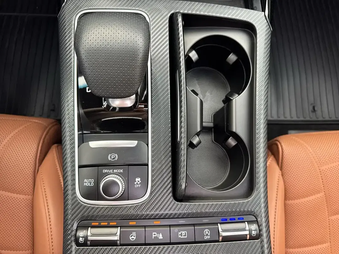 Kia Stinger 3.3 T-GDI AWD Edition - Thumbnail 16