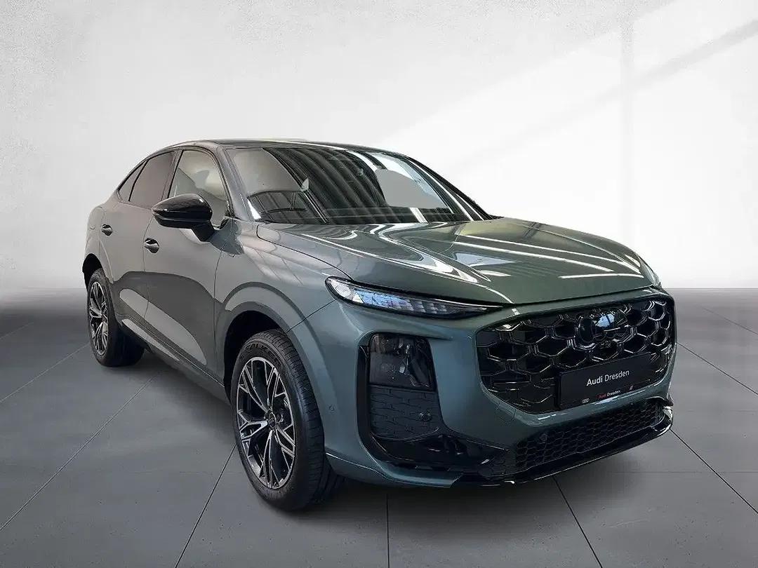 Audi Q3 - Thumbnail 4
