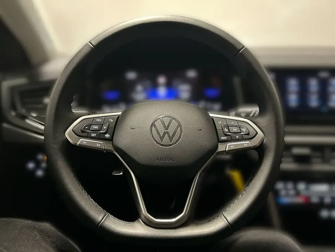 Volkswagen Polo 1.0 MPI Life Black Edition - Thumbnail 8