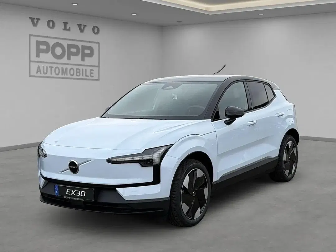 Volvo EX30 AWD Twin Motor Plus - Thumbnail 10