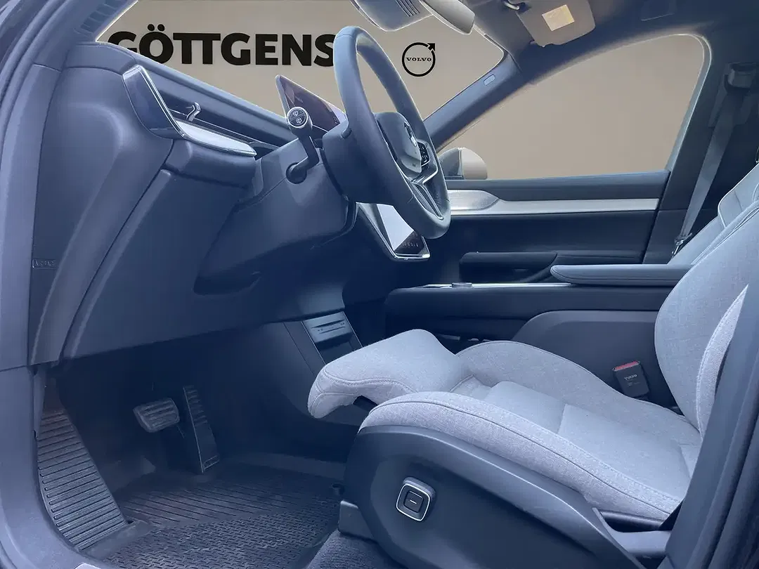 Volvo EX90 AWD Performance Ultra - Thumbnail 7