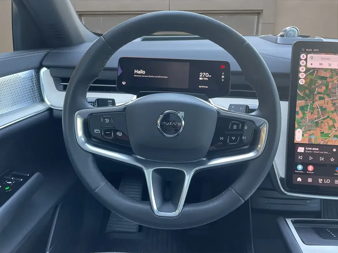 Volvo EX90 AWD Performance Ultra - Thumbnail 9