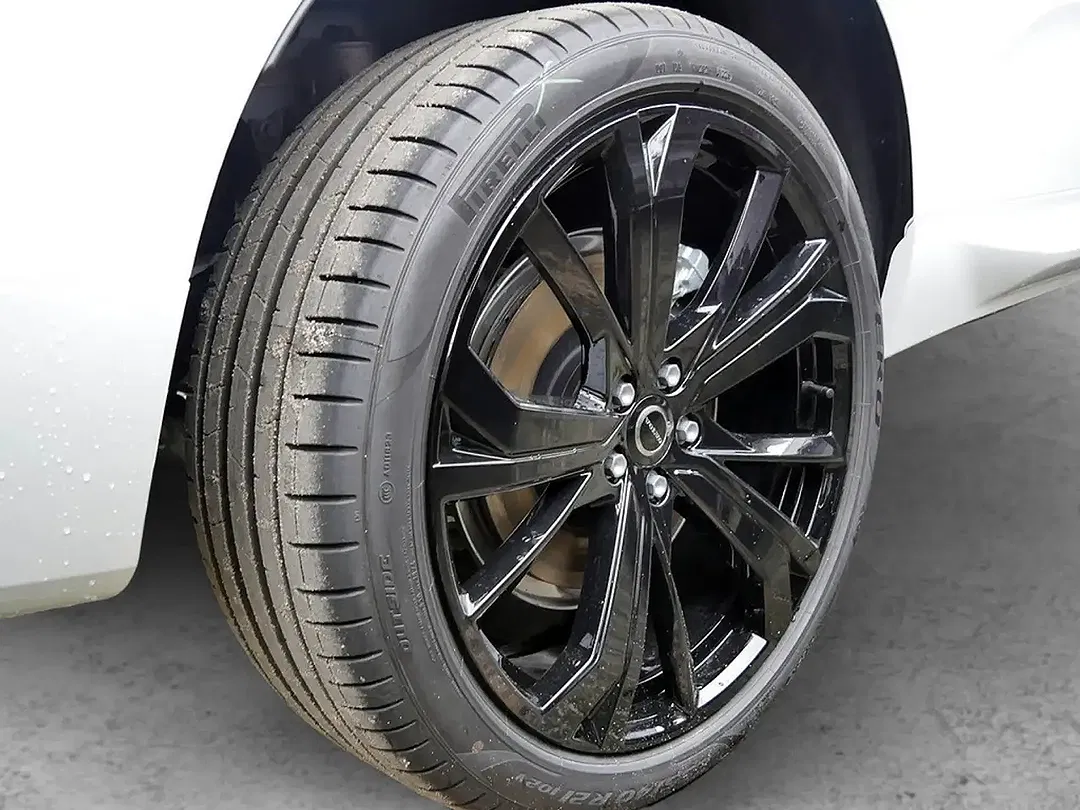 Volvo XC60 2.0 PHEV Hybrid AWD Recharge Ultra Black Edition - Thumbnail 10