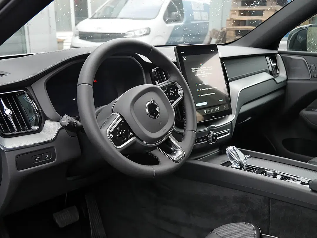Volvo XC60 2.0 PHEV Hybrid AWD Recharge Ultra Black Edition - Thumbnail 12