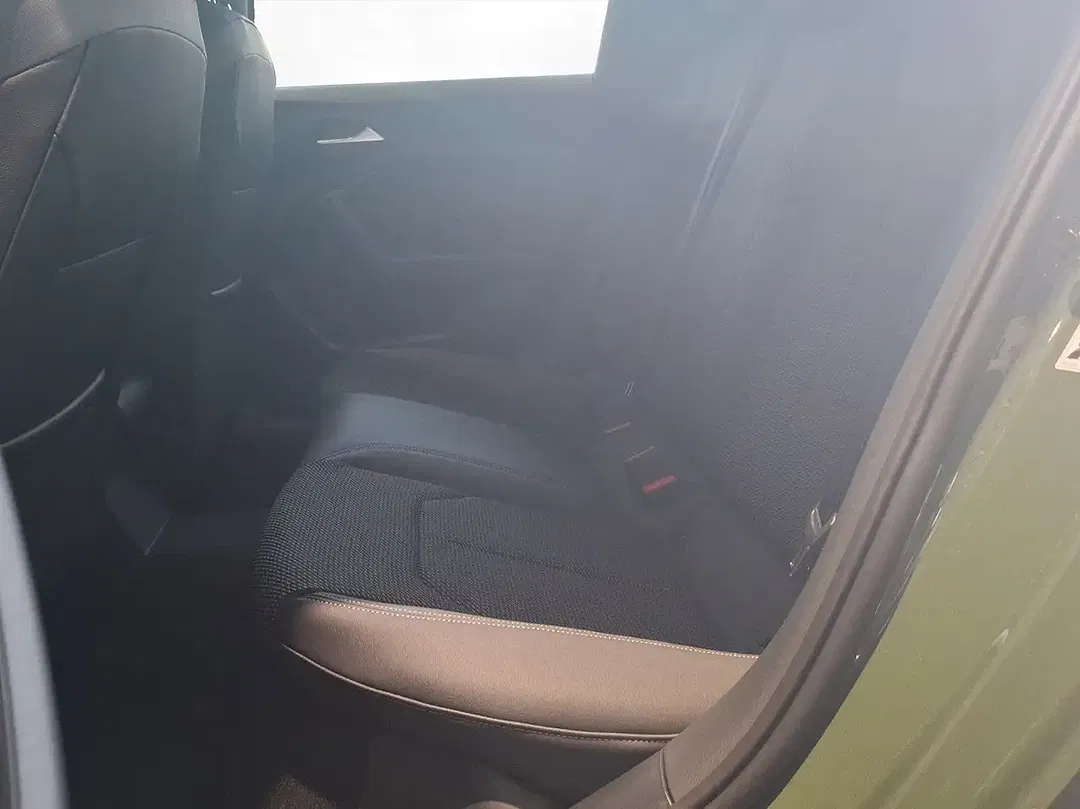 Audi A1 40 TFSI S line - Thumbnail 3