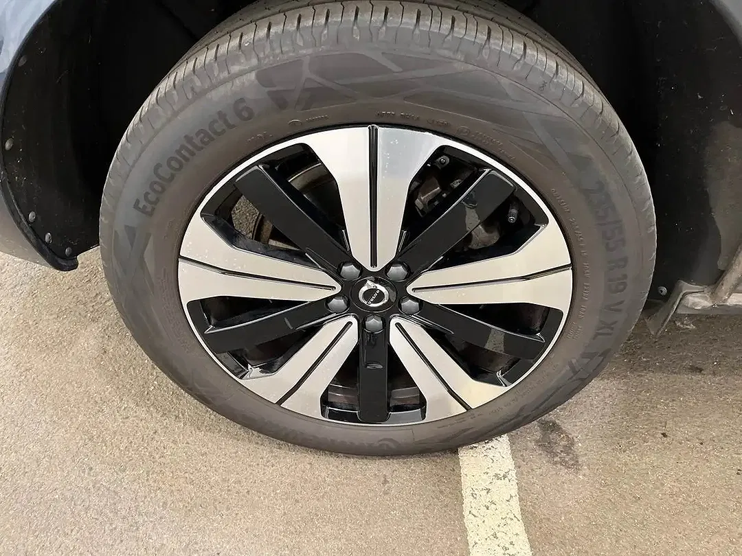 Volvo XC60 T6 PHEV AWD Inscription - Thumbnail 12