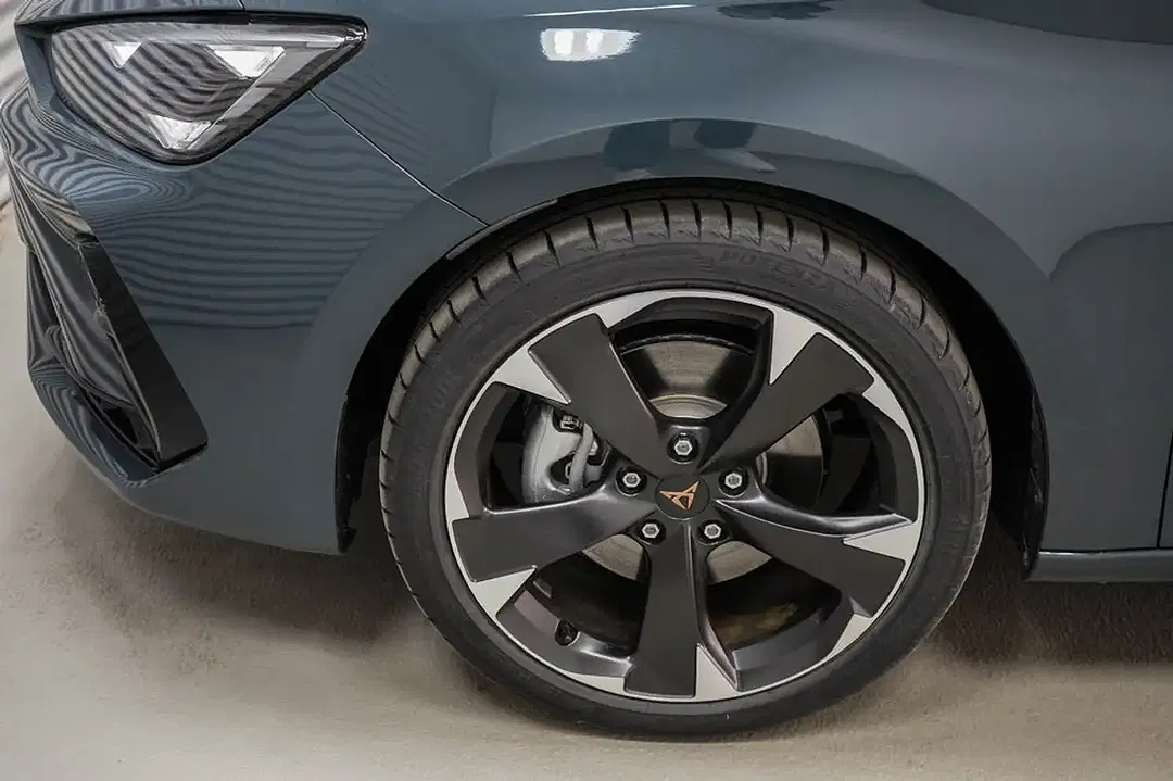 CUPRA Leon 2.0 TSI DSG 4x4 - Thumbnail 5