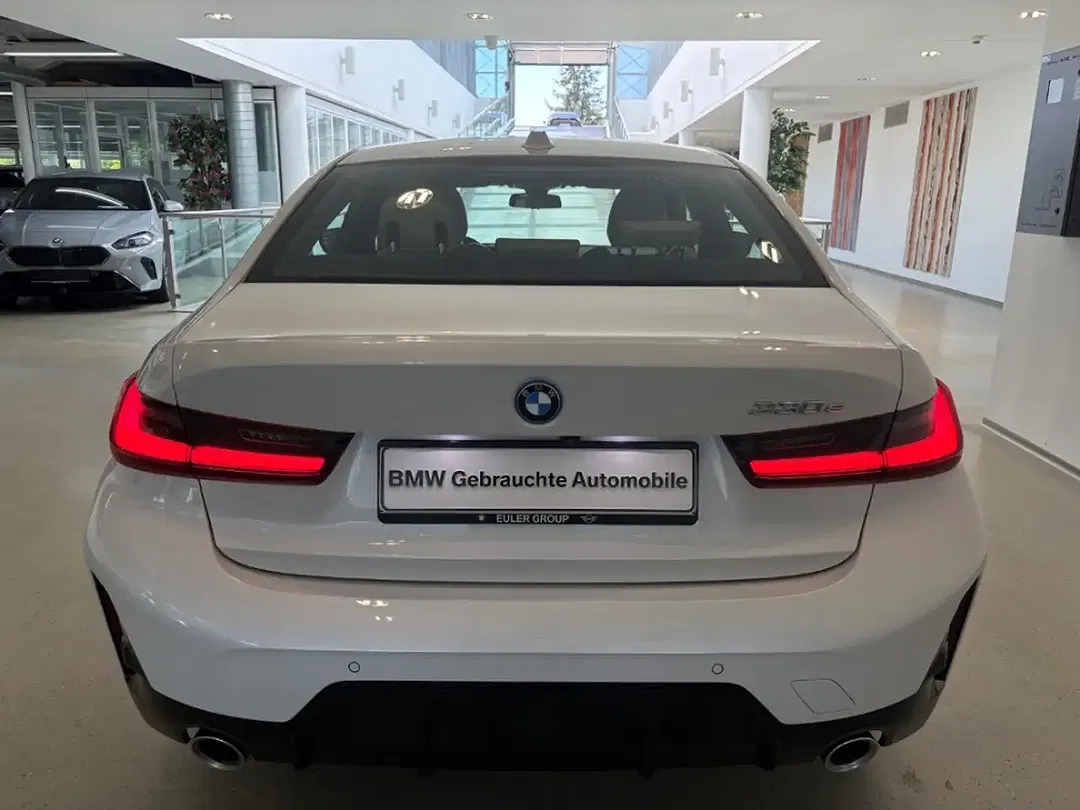 BMW 330 M Sport - Thumbnail 5